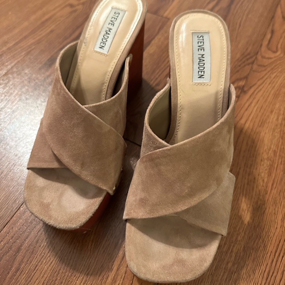 Steve Madden wedge sandals